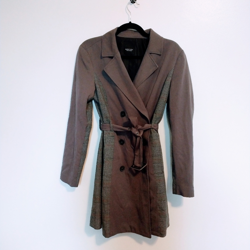 Simply Vera Wang grey and solid grey trenchcoat with match belt size small